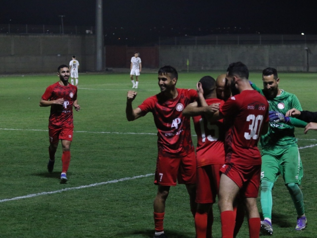 חוגגים עלייה למקום השני (דאפר מחאמיד)